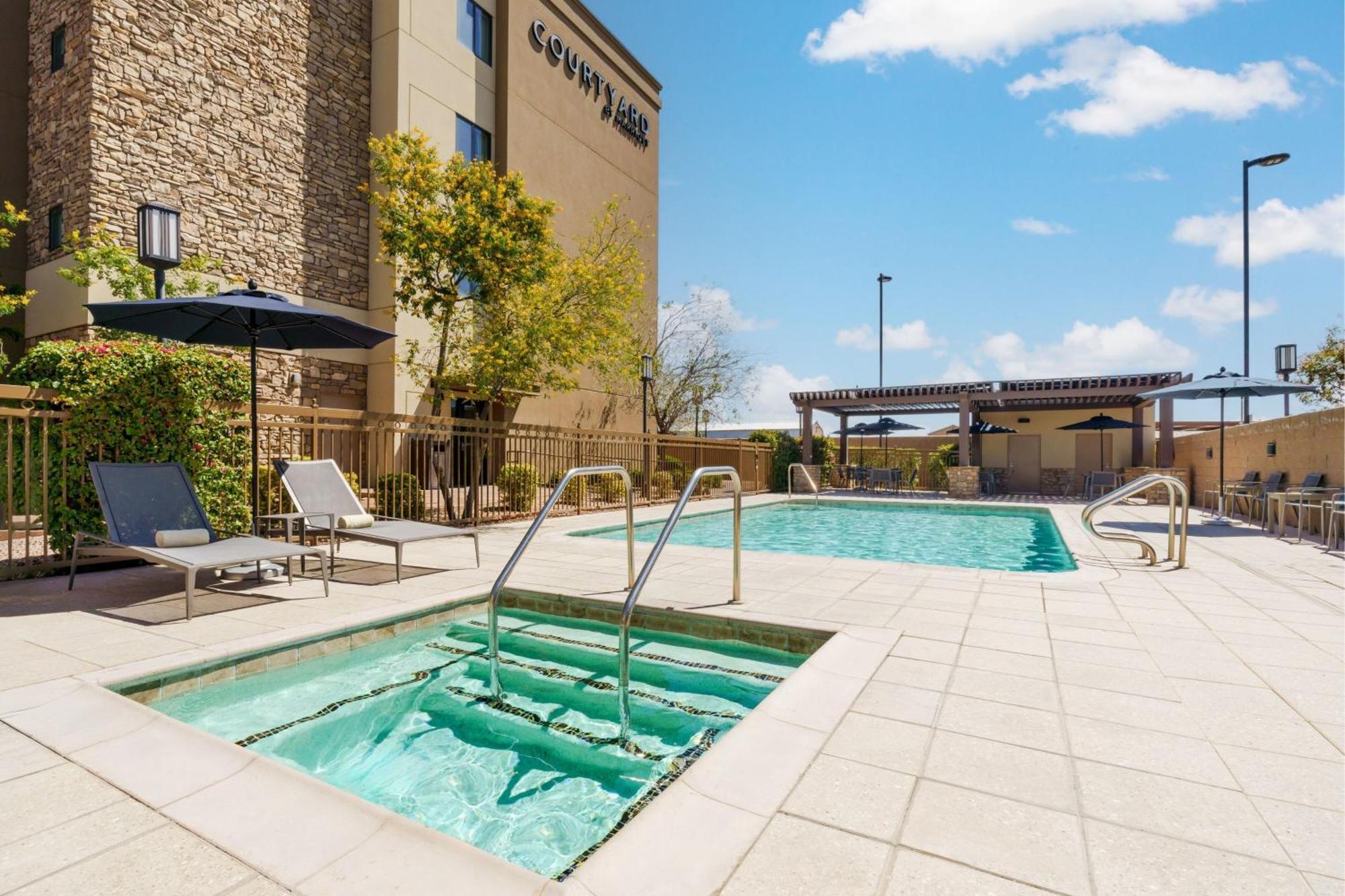 Courtyard By Marriott Phoenix Mesa Gateway Airport Dış mekan fotoğraf